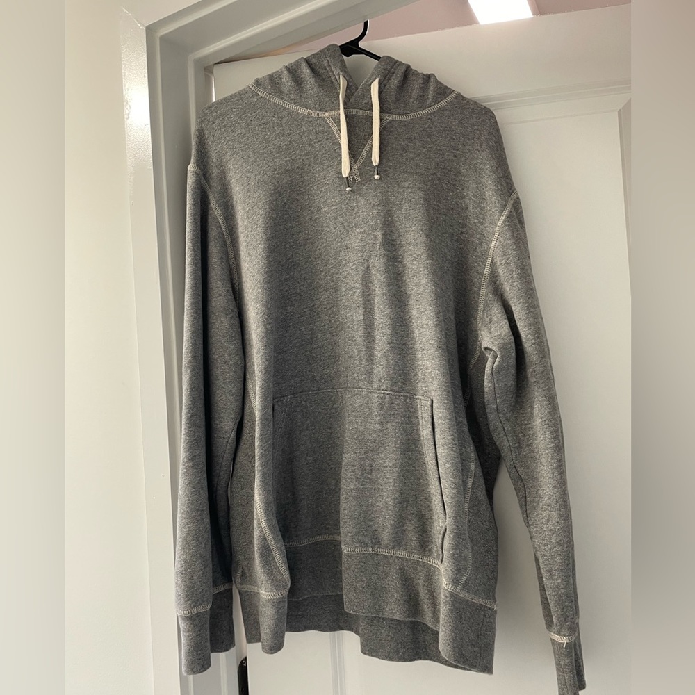American Eagle Gray Mens sweatshirt